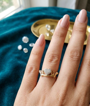 Romantic 925 Sterling Silver LOVE Ring with Heart Stone | Silveradda