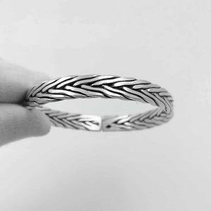 Cross-Cut Oxidized Silver Kada for Men | 60 gm Pure Silver Kada – Silveradda