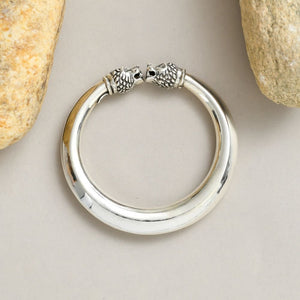 Solid Pure Silver Kada For Men | 925 Silver Lion Design Men's Kada Silveradda
