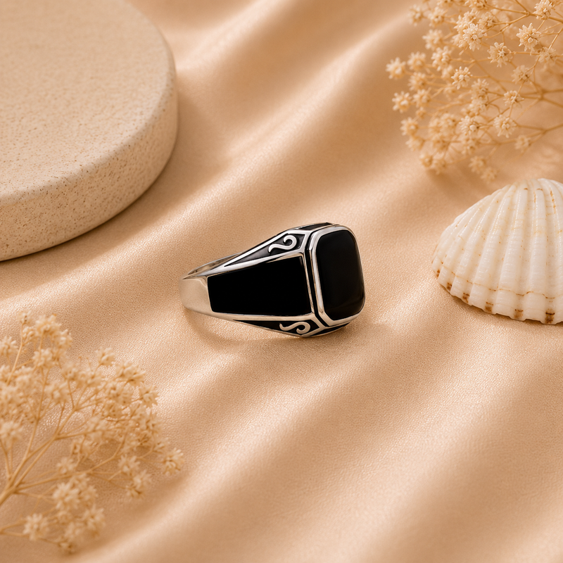 Stylish Men’s Silver Ring: Square Shape Design in 925 Silver