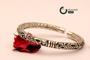 925 sterling Silver Kada Men And Women | Engraving Design Wrist Bangle | Silveradda