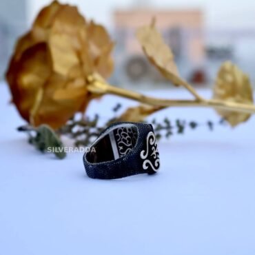 Elegant OM Design Black 925 Silver Ring for Men