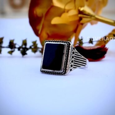 Elegant Single Black Stone 925 Silver Ring for Men