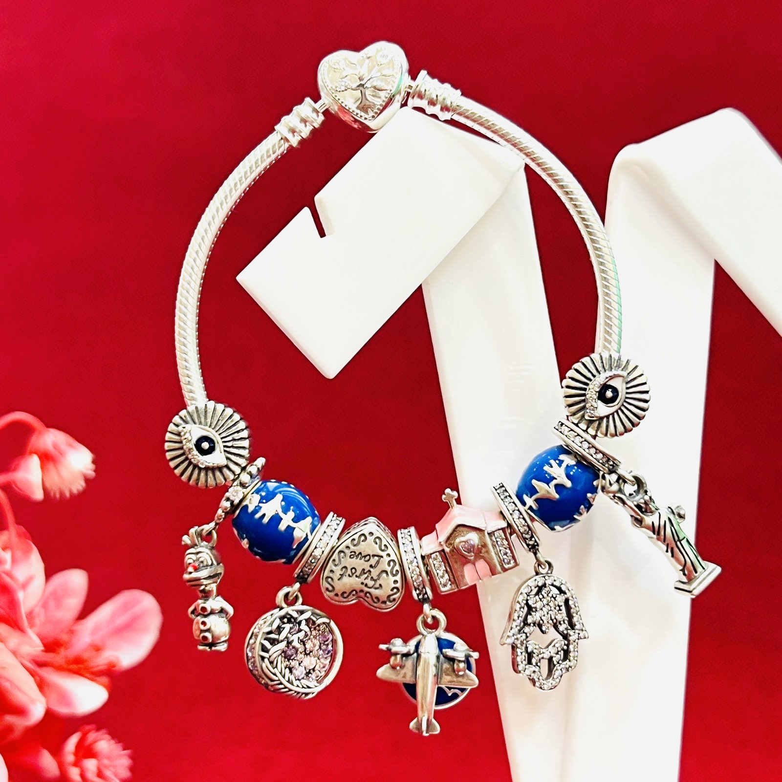 What is so special about Pandora bracelets?