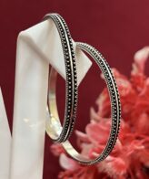 womens silver bangle