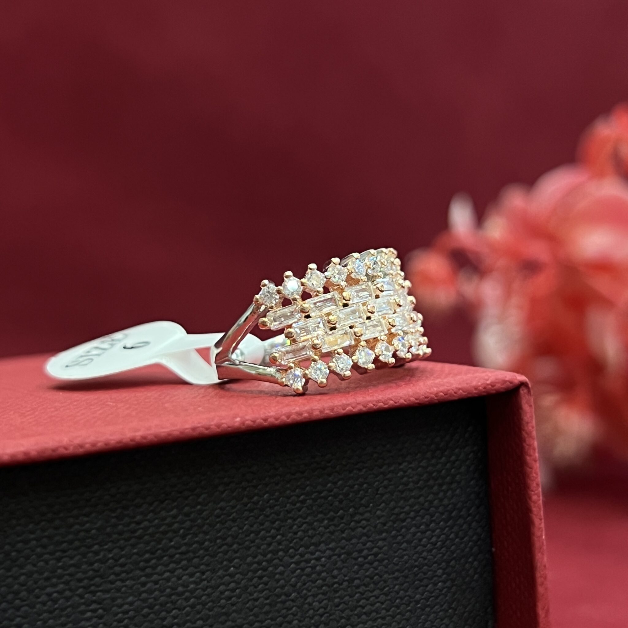 Joyalukkas Diamond Ring 18kt Rose Gold ring Price in India - Buy Joyalukkas  Diamond Ring 18kt Rose Gold ring online at Flipkart.com