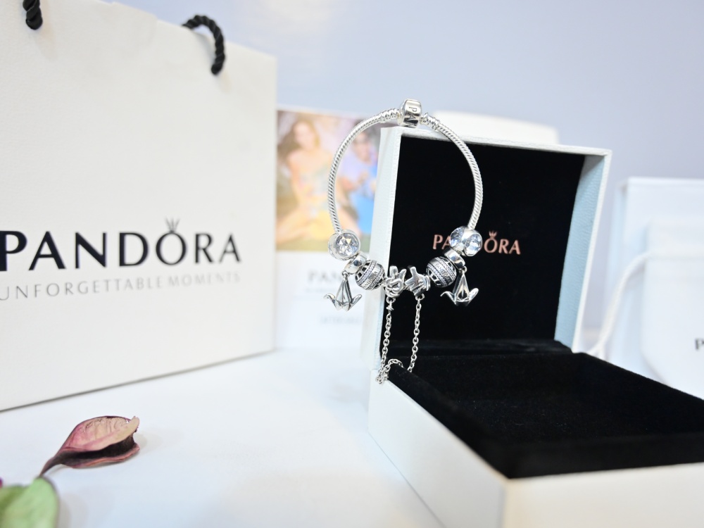 PANDORA Clasp Sterling Silver Charm Necklace, PANDORA