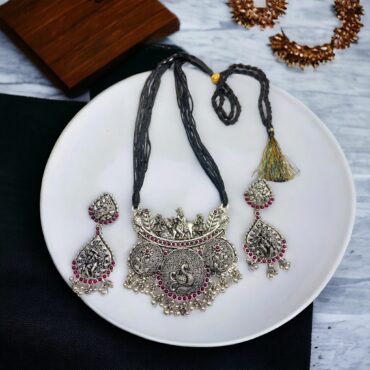 Radha Krishna Silver Necklace Set For Women's | 925 Silver Necklace With Earrings | Silveradda
