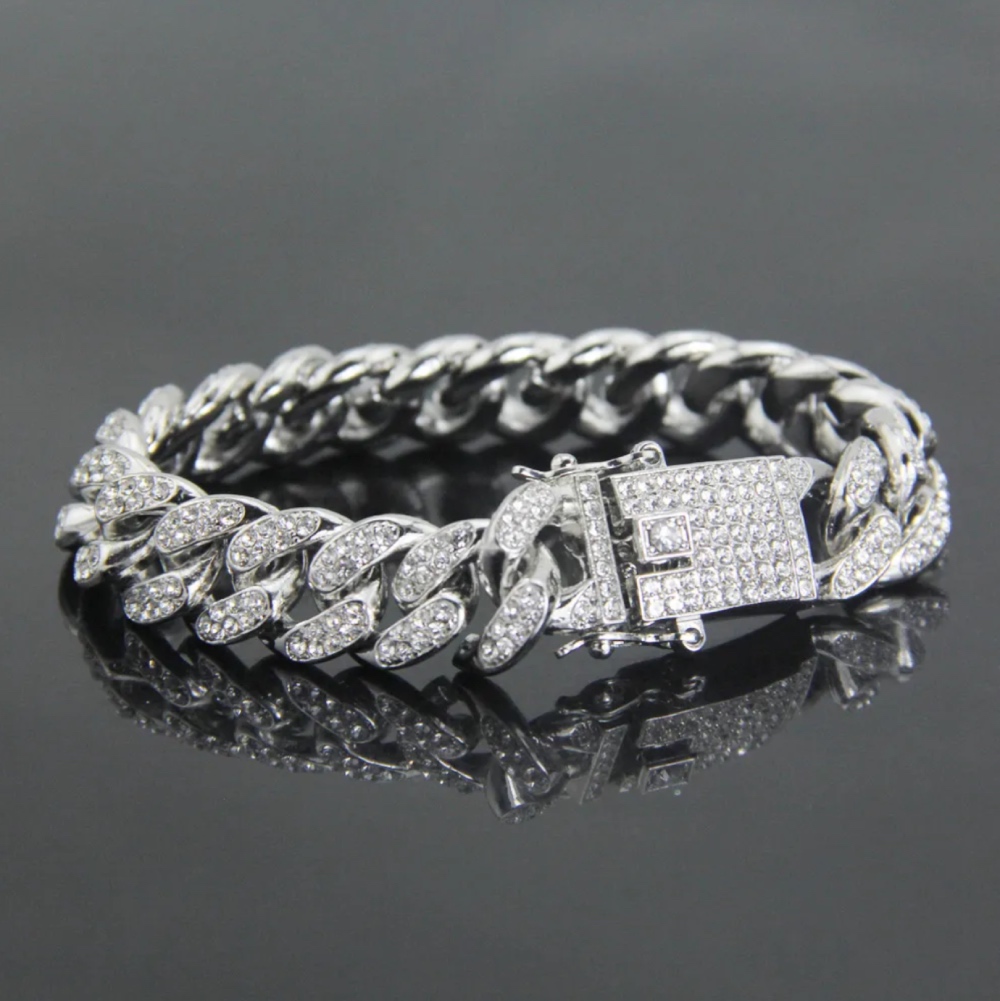 Diamond Cuban Link Bracelet 10mm in White Gold | Mens gold bracelets,  Diamond chains for men, Link bracelets