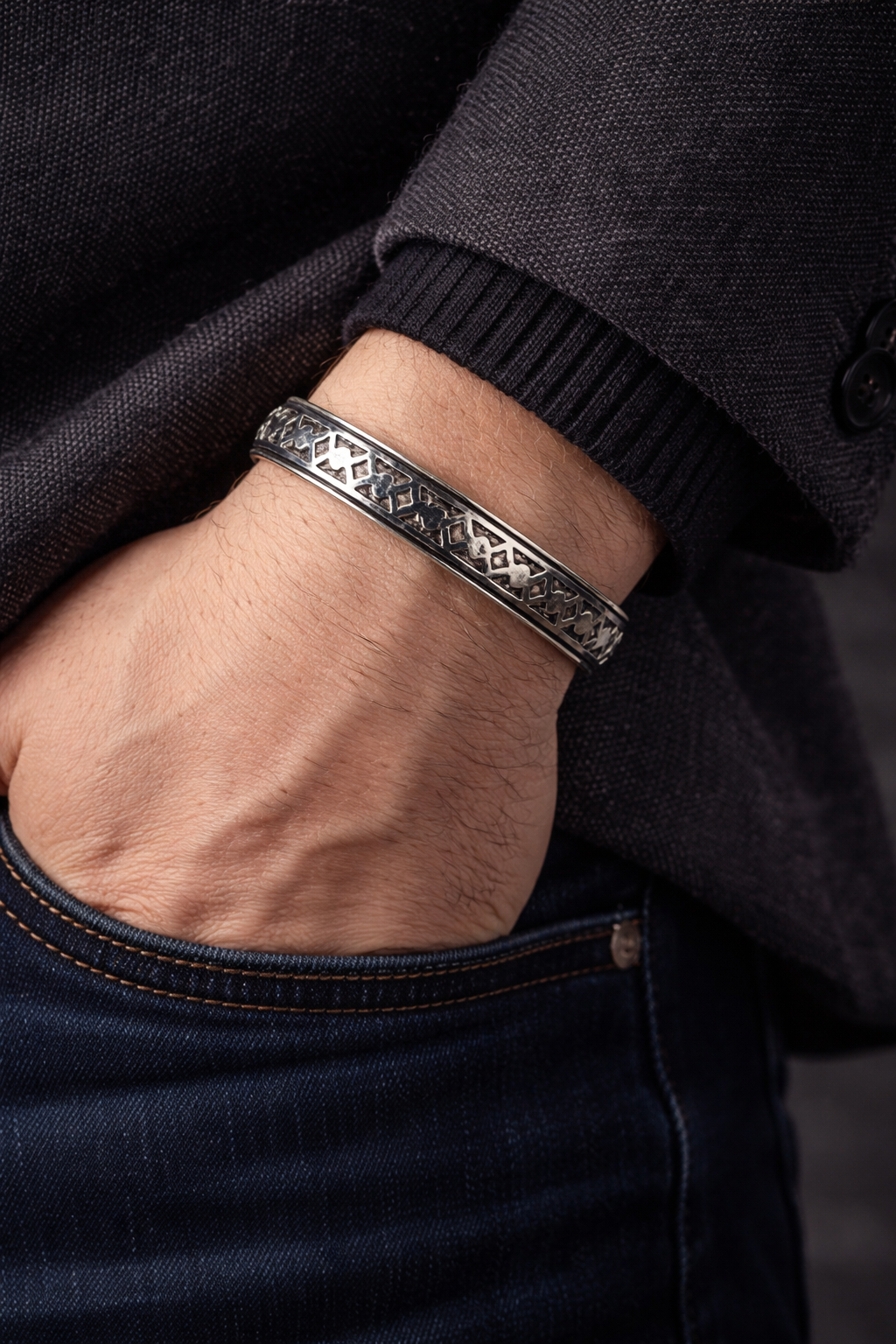 Traditional Cut Work Pure Silver Kada for Men – Premium Finish | Silveradda