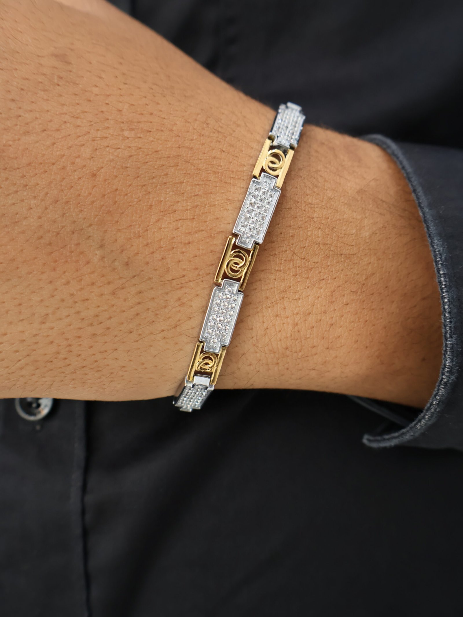 Silver Bracelet for Men with Gold Links & Stone Design Silveradda